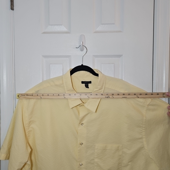 Van Heusen Short Sleeve Shirt Mens 4XL Tall 21-21.5 Neck Natural Stretch Yellow - Picture 4 of 5